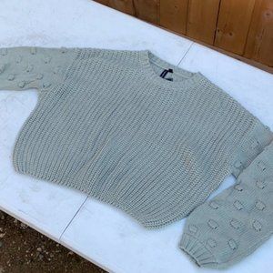 Tillys Cropped sweater